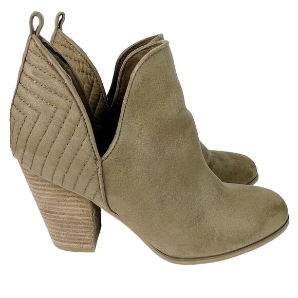 Carlos Santana Rouen Quilted Block Heel Faux Suede Ankle Booties Tan Brown 7.5M - Picture 4 of 10